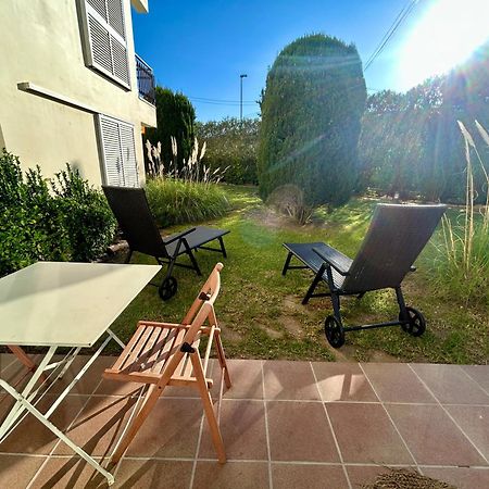 Apartament Amb Piscina I Aparcament - Baixos Amb Jardinet كاليلا دو بالافروجيل المظهر الخارجي الصورة
